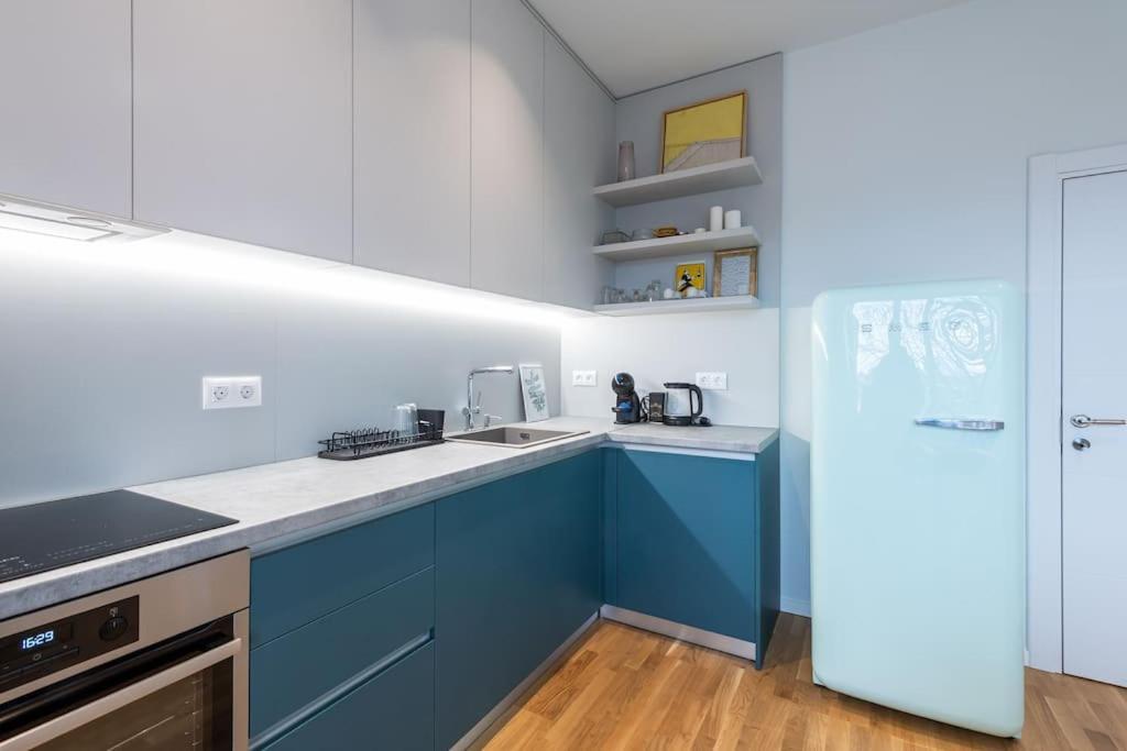 Modern & Stylish Sea Apartment With Parking Burgas City Exterior foto