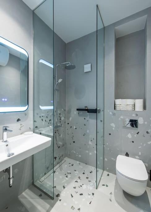 Modern & Stylish Sea Apartment With Parking Burgas City Exterior foto
